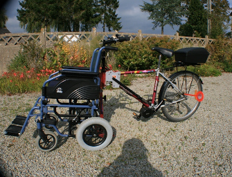 Mon vélo/fauteuil roulant avec moteur pédalier BBS VELOFAUTEUIL1
